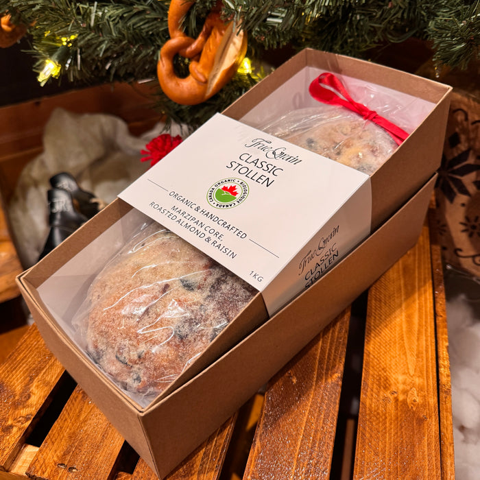 Classic Stollen, 1kg Gift Box